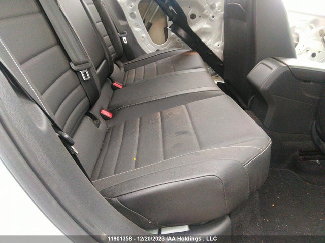 3VWSM7BU1NM033077 Volkswagen JETTA