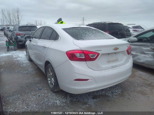 Chevrolet Cruze 2017 3G1BE5SM4HS601769 Image 3