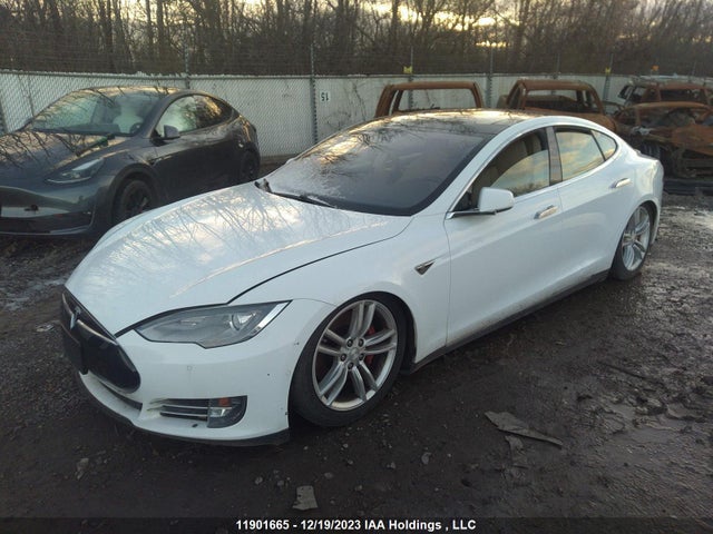 5YJSA1H42FF085436 Tesla Model S P85d