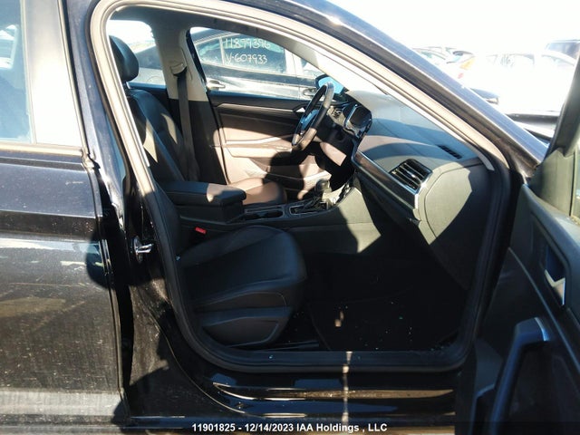 3VWE57BUXMM039727 Volkswagen JETTA