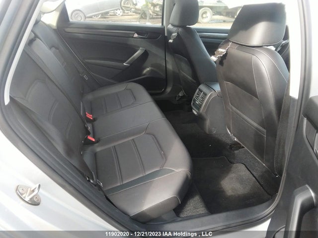 1VWBA7A32MC012336 Volkswagen PASSAT
