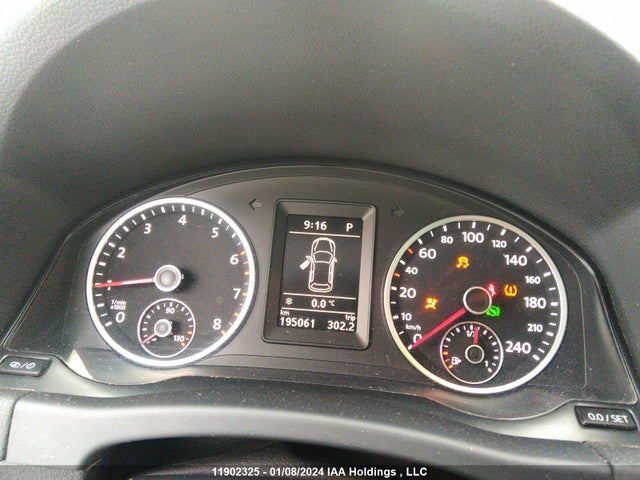 WVGJV3AX2EW598733 Volkswagen TIGUAN