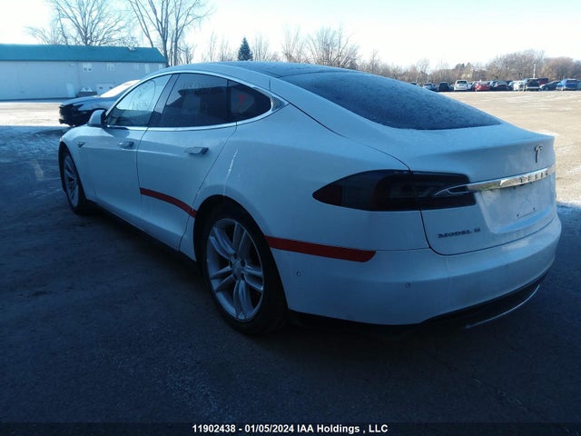 Tesla Model S 85d 2015 5YJSA4H26FFP75979 Image 3