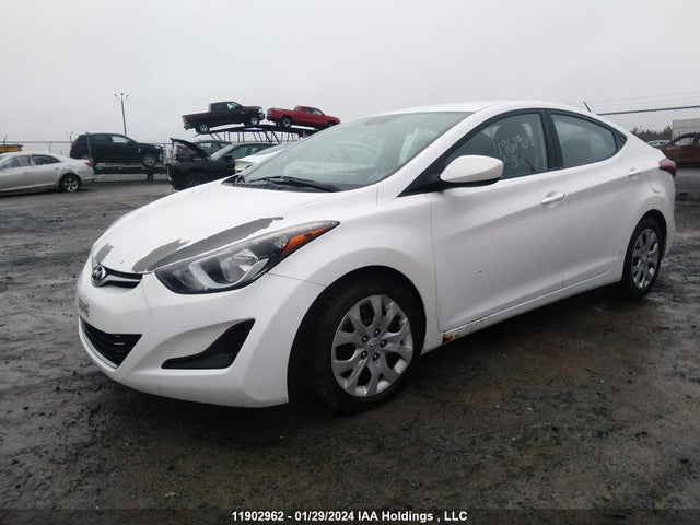 Hyundai ELANTRA GL 2015 5NPDH4AE6FH612159 Image 2