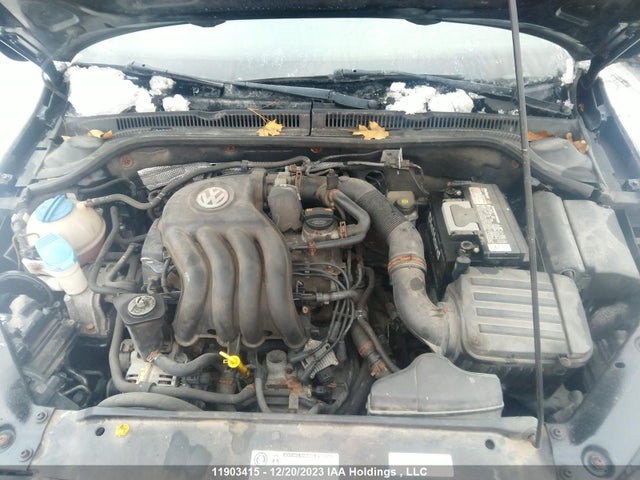 3VW1K7AJ4EM355527 Volkswagen JETTA SEDAN