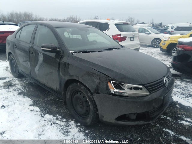 3VW1K7AJ4EM355527 Volkswagen JETTA SEDAN