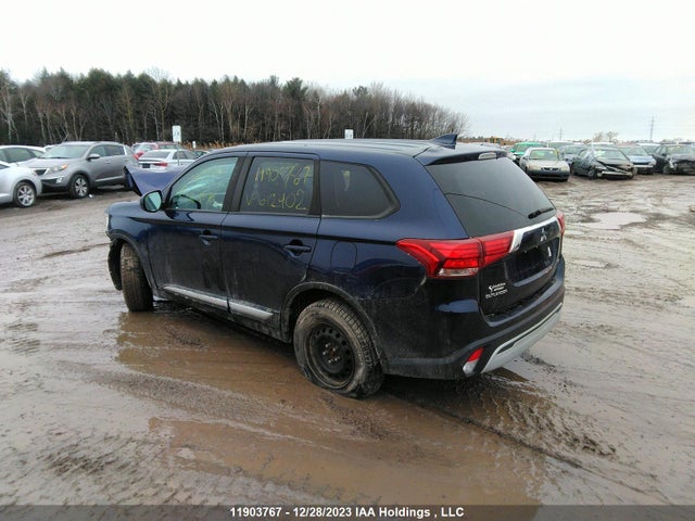 JA4AZ2A39LZ612402 Mitsubishi Outlander