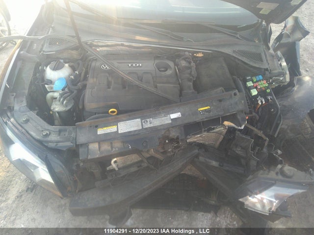 1VWCV7A3XFC050487 Volkswagen PASSAT