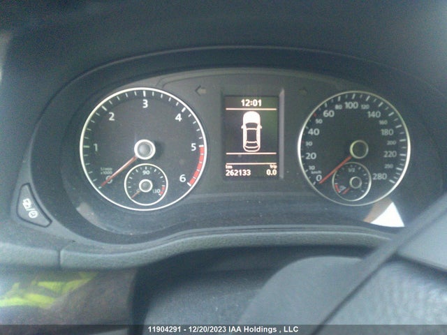 1VWCV7A3XFC050487 Volkswagen PASSAT