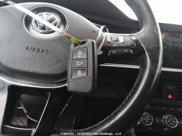 3VWE57BU2KM264608 Volkswagen JETTA
