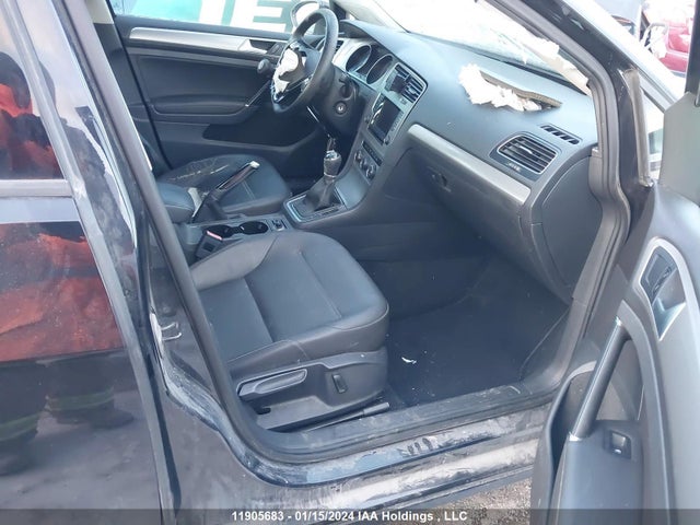 3VWRA7AU8FM015685 Volkswagen Golf Tdi