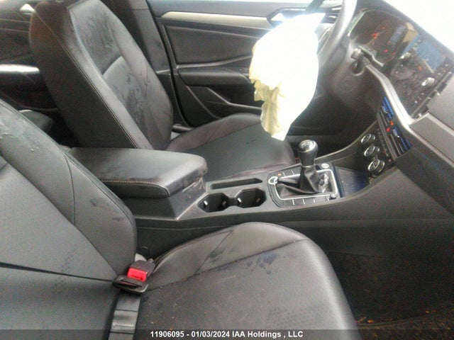 3VWW57BU0MM047727 Volkswagen JETTA