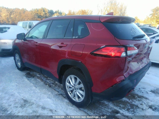 Toyota Corolla Cross Le 2023 7MUCAABG5PV050285 Image 3