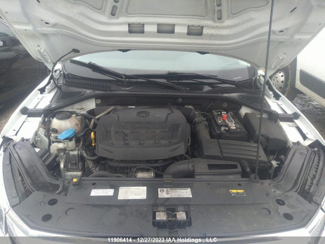 1VWAA7A38LC021990 Volkswagen PASSAT