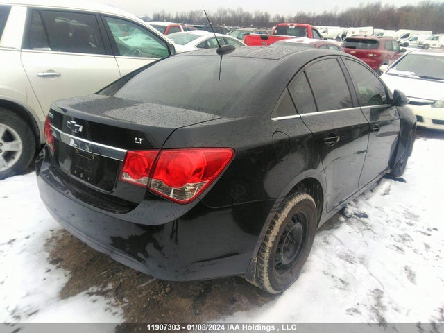 Chevrolet Cruze 2015 1G1PE5SB7F7239842 Image 4