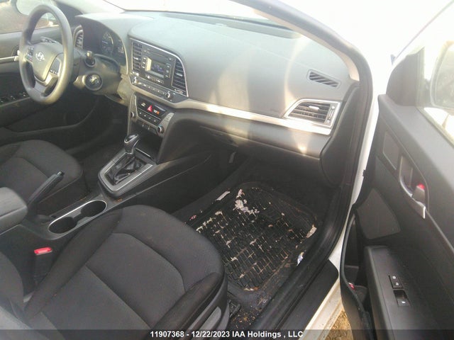 Hyundai Elantra Le 2018 5NPD74LF7JH284655 Image 5