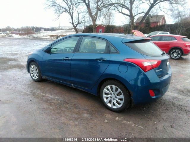 Hyundai ELANTRA GT 2014 KMHD25LHXEU178990 Image 3
