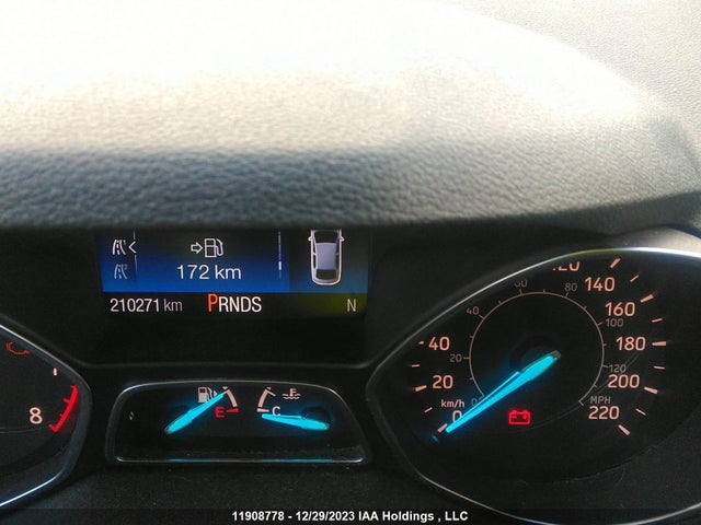 1FMCU0GD4HUB07286 Ford ESCAPE SE