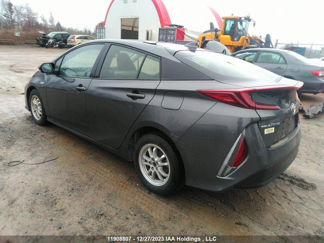 Toyota PRIUS PRIME 2018 JTDKARFP0J3088742 Image 3