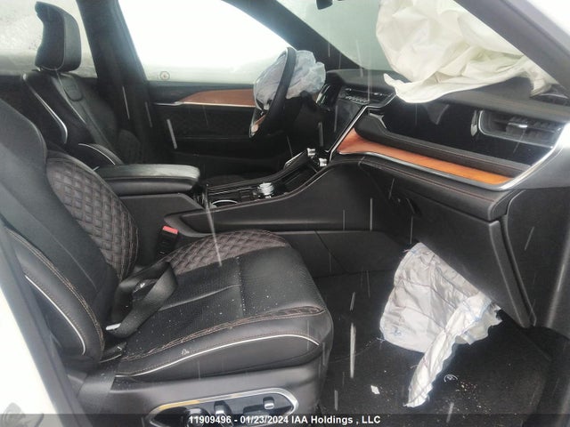 1C4RJKEG7P8723068 Jeep Grand Cherokee
