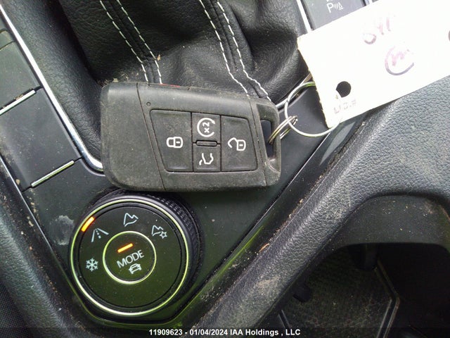 3VV4B7AX9NM086558 Volkswagen TIGUAN