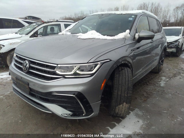 3VV4B7AX9NM086558 Volkswagen TIGUAN