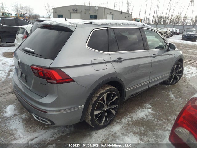 3VV4B7AX9NM086558 Volkswagen TIGUAN