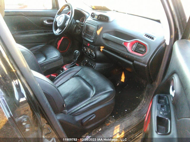 ZACCJBCT1FPC45999 Jeep Renegade Trailhawk