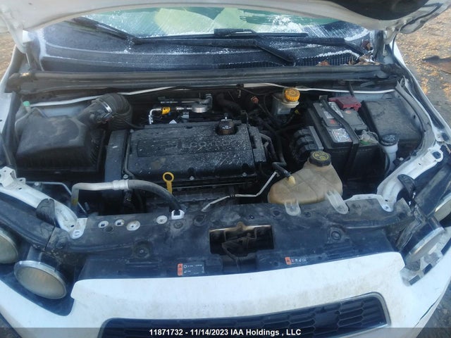 Chevrolet SONIC LT 2015 1G1JC6SH3F4120631 Image 10