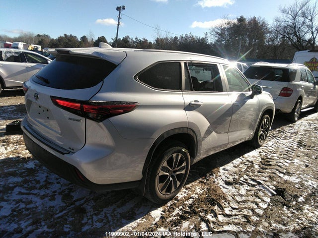 Toyota Highlander Hybrid Xle 2023 5TDKBRCH9PS116474 Image 4