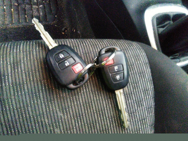 Toyota Yaris 2017 VNKKTUD37HA072936 Image 11