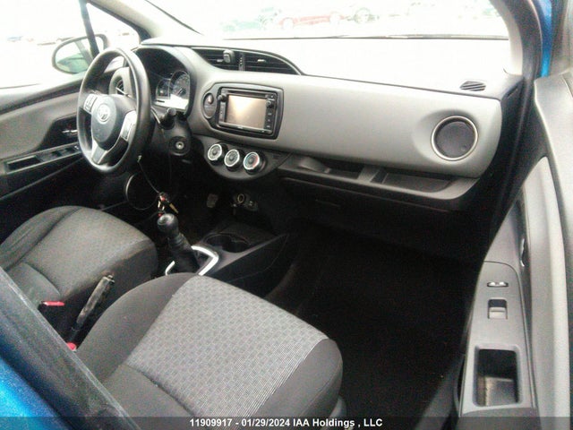 Toyota Yaris 2017 VNKKTUD37HA072936 Image 5
