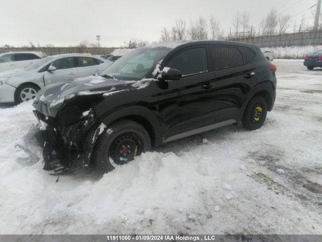Hyundai Tucson Base 2.0l 2018 KM8J23A41JU820157 Image 2