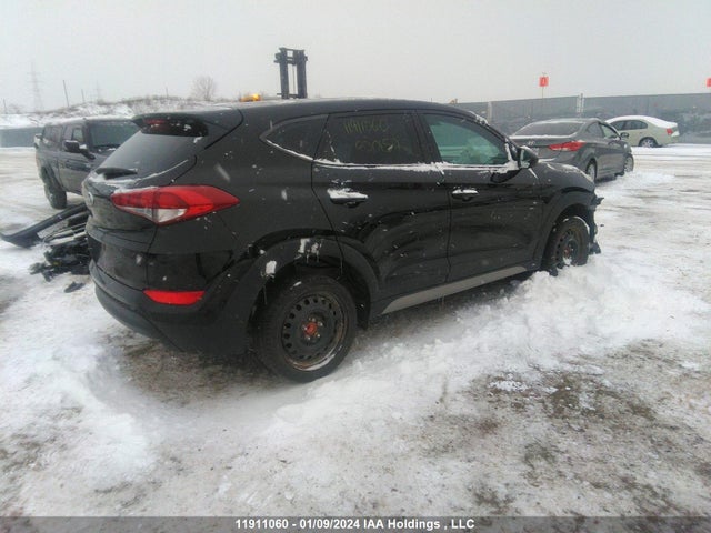 Hyundai Tucson Base 2.0l 2018 KM8J23A41JU820157 Image 4