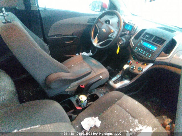 Chevrolet Sonic 2015 1G1JA6SHXF4181674 Image 5
