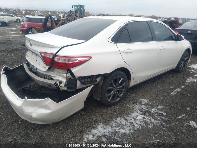 Toyota CAMRY XLE 2015 4T1BF1FK0FU958459 Image 4