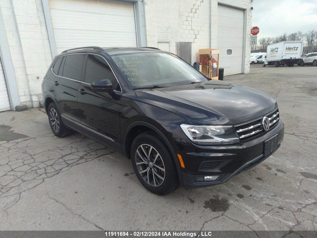3VV2B7AX3JM180498 Volkswagen Tiguan