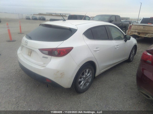 3MZBM1L7XFM184426 Mazda Mazda3 Gs