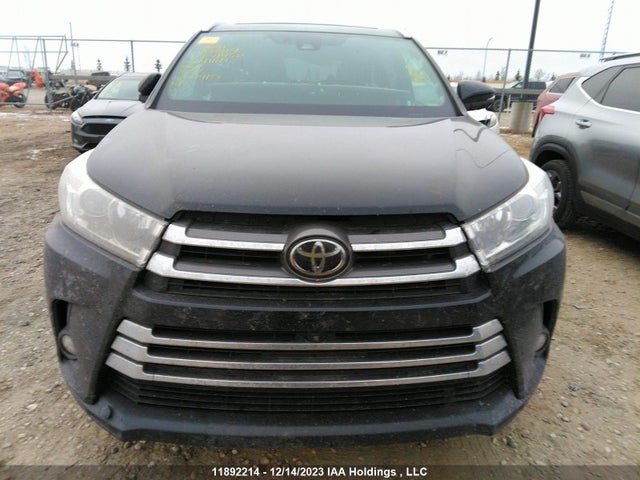 Toyota Highlander Limited 2018 5TDDZRFH5JS841450 Image 6