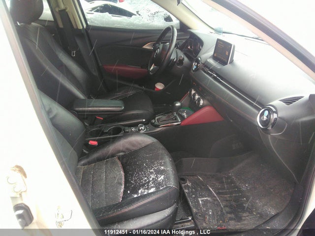 JM1DKBD73G0109609 Mazda CX-3