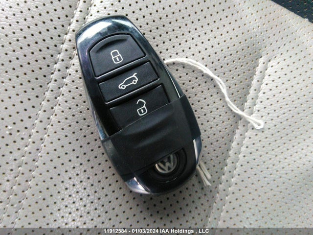 WVGRF7BP5HD000505 Volkswagen Touareg
