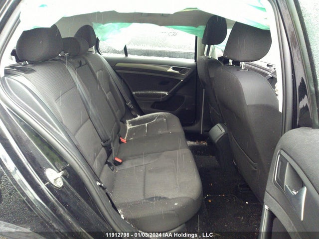 3VWG17AU0JM281444 Volkswagen GOLF