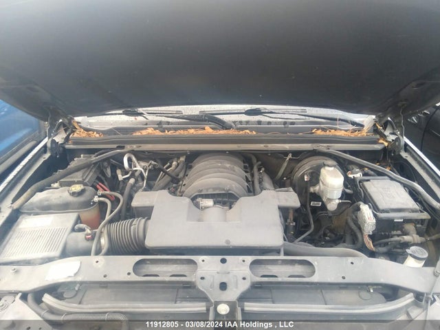 Chevrolet Suburban 2019 1GNSKJKC9KR183775 Image 10
