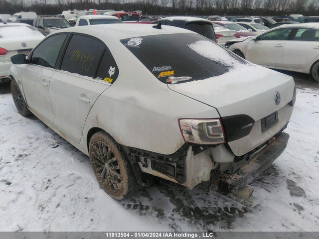 3VWG07AJ2EM413389 Volkswagen JETTA