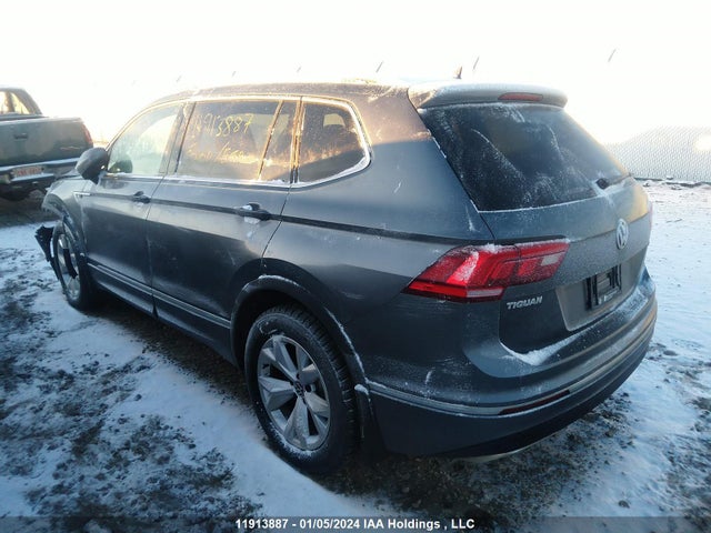 3VV4B7AX2MM127286 Volkswagen Tiguan