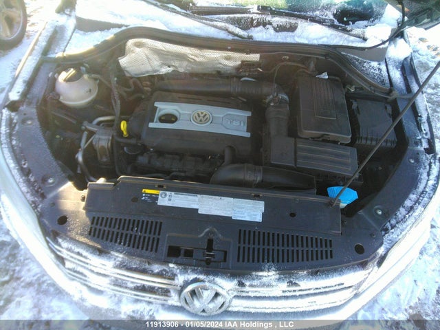 WVGJV7AX9FW518801 Volkswagen TIGUAN