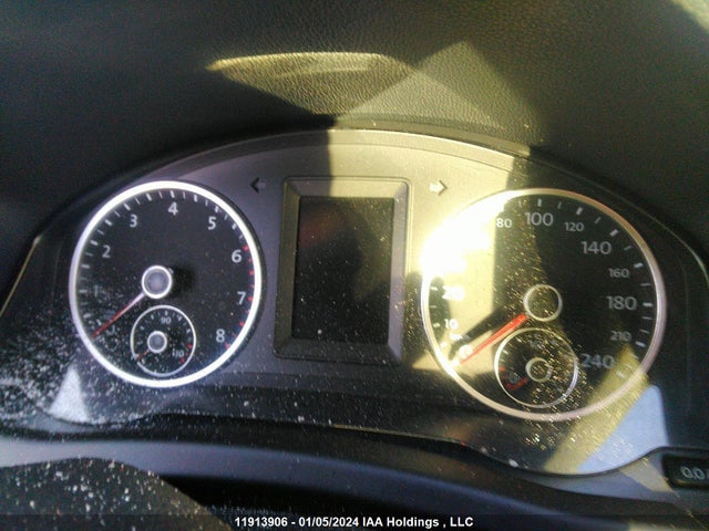 WVGJV7AX9FW518801 Volkswagen TIGUAN