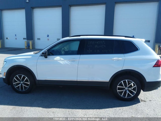 3VV2B7AX1LM116429 Volkswagen TIGUAN