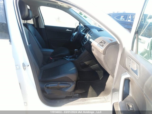 3VV2B7AX1LM116429 Volkswagen TIGUAN