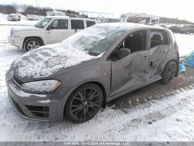 WVWVF7AU8HW081675 Volkswagen Golf R